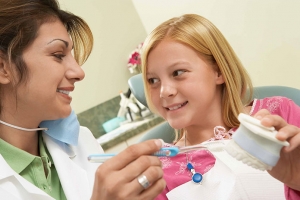 Jak przygotować dziecko do pierwszej wizyty u stomatologa?